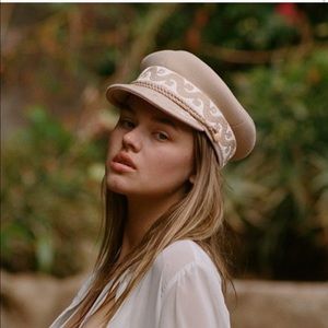 Riviera cap Lack of Color gold cap